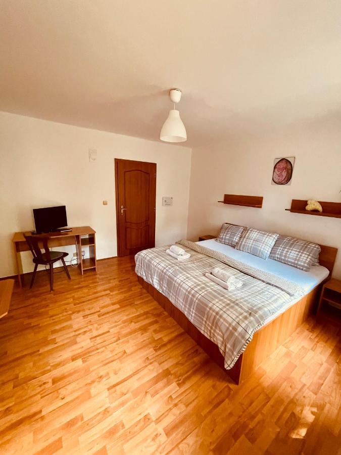 Penzion Relax Kadaň Esterno foto